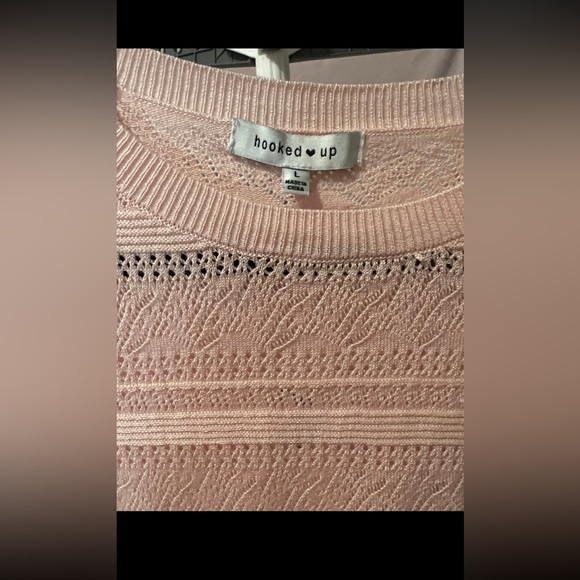 Hooked up knit top - Picture 2 of 6